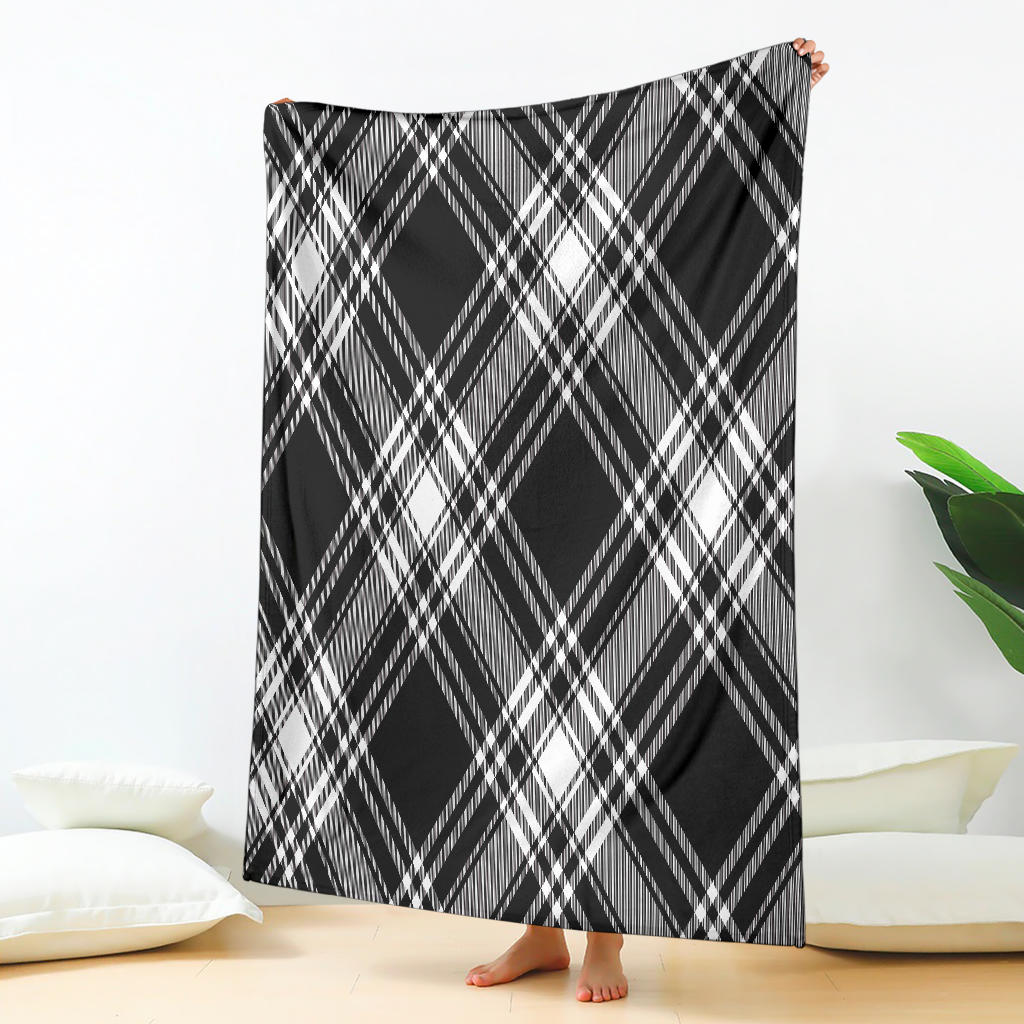 High-Quality Premium Blankets Square Black and White