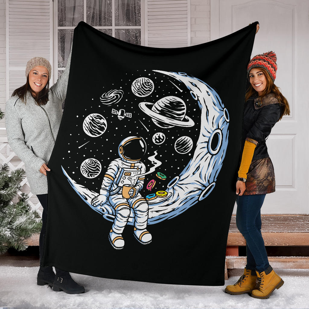 Premium Blanket Moon Astronaut Drinking Coffee And Eating Doughnuts